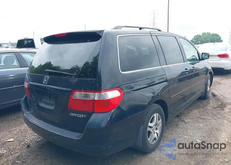 2005 Honda Odyssey Ex-L z USA, uszkodzony, nr VIN 5FNRL38635B036265